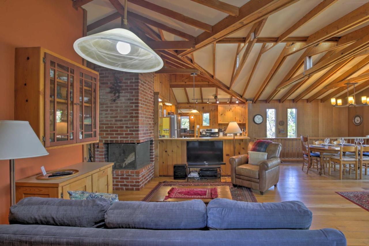 Hillside Home With Deck And Views Of Tomales Bay! 因弗内斯 外观 照片
